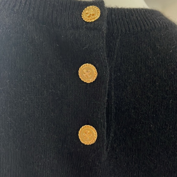 Vintage Chanel women’s sweater 100%pure cashmere made in Scotland - Picture 4 of 16